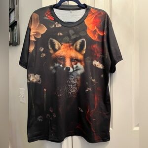 Short Sleeve T-Shirt with Fox Graphic - NWOT - size L